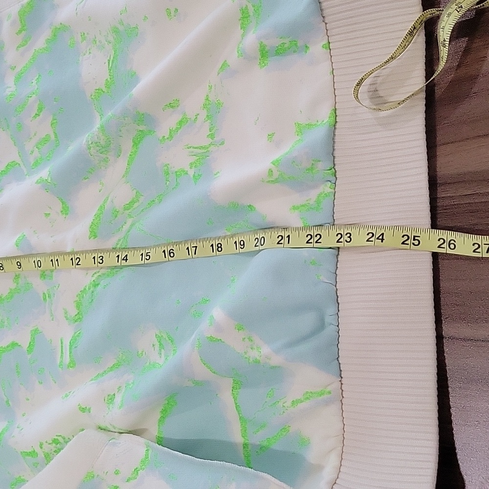 MAKING THE CUT Women's Standard Drop Sleeve Boxy Half Zip Sweatshirt Size M - Picture 7 of 13